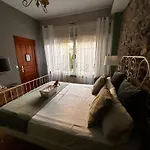 Casa San Nicolas Guest house Molinaseca