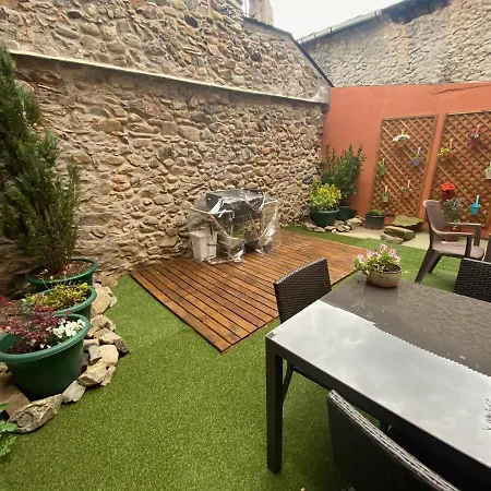 Casa San Nicolas Guest house Molinaseca