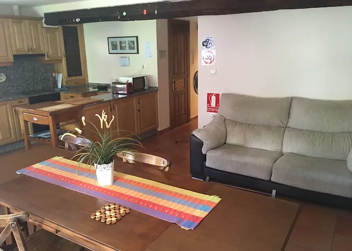 Casa San Nicolas Gæstehus Molinaseca